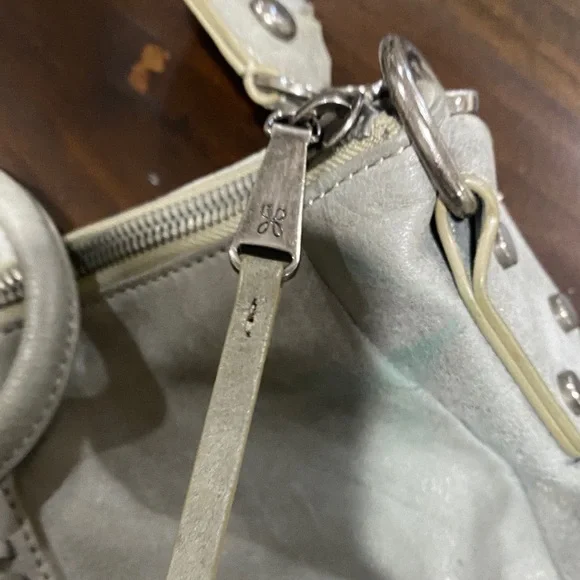 HOBO Large Shelia Silver Gray Women's Shoulder Bag - Picture 11 of 16
